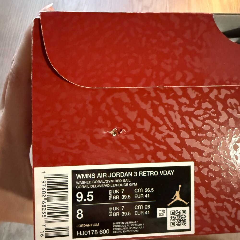 W9.5 - Air Jordan 3 'Treat Yourself' - Picture 3 of 12